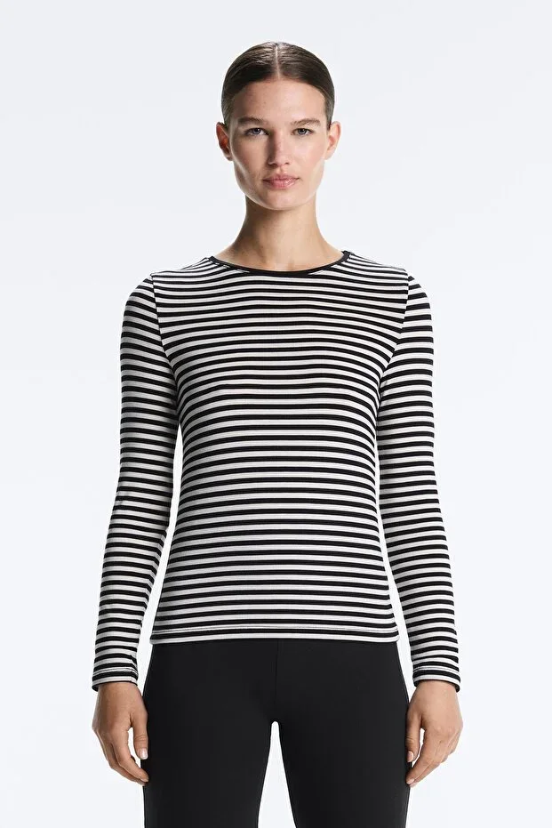 Oysho Fit Striped Long-Sleeve T-shirt