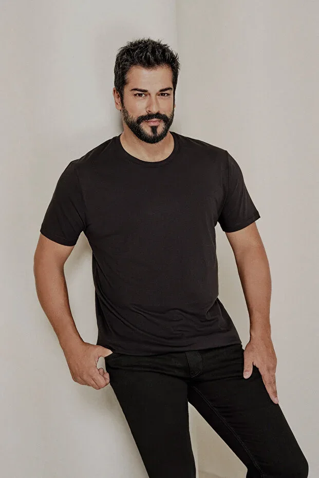 Men's/Unisex Black 100% Cotton Slim Fit Round Neck Basic T-Shirt