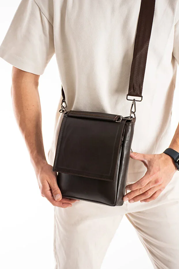 Genuine Leather Adjustable Crossbody Vertical Shoulder Bag (Handbag Shoulder Bag and Crossbody Bag)