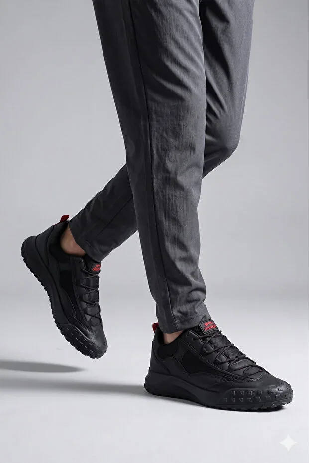 Winter Waterproof Lace-up Men's Trekking Shoes Black-Red