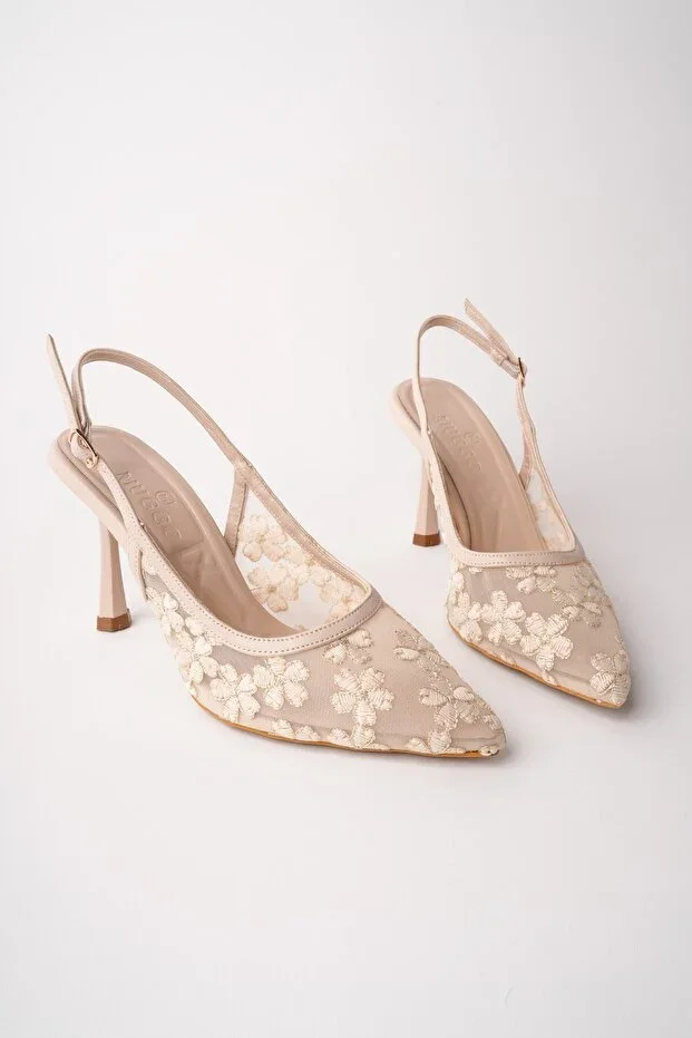 ARİS Lace Detailed Pointed Toe Back Open Thin Heel Women's Evening Shoes