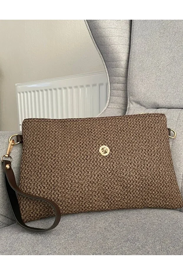 Straw Textured Portfolio Bag