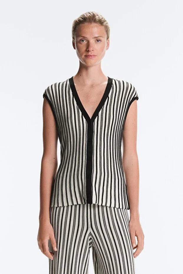 Oysho Striped V-neck knit vest