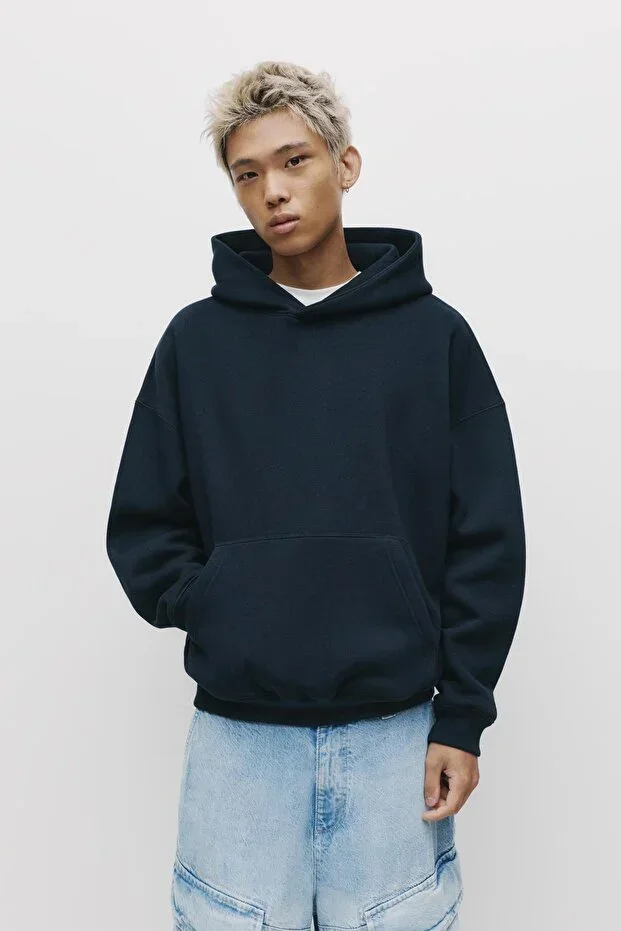 Oversized fit hooded sweatshirt