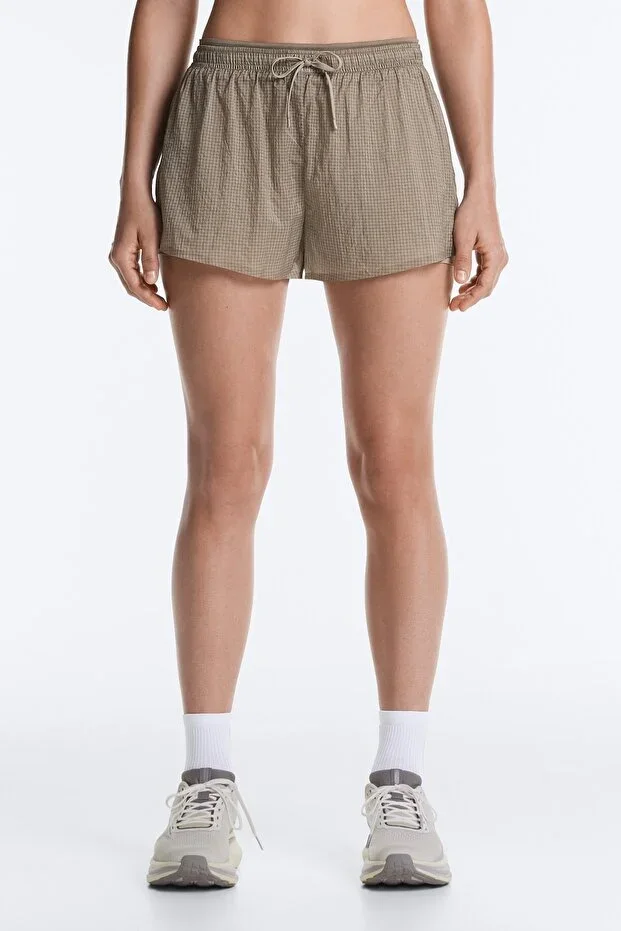 Oysho Plaid Mid Rise 2-in-1 Technical Shorts