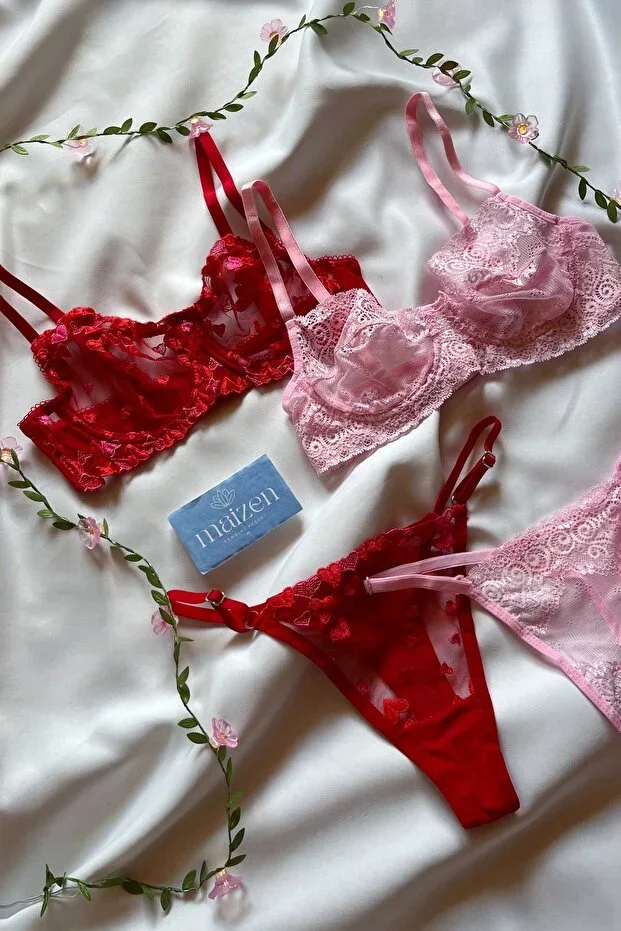 2-Piece Bra Set Lace Gathering Underwire Pink Red Heart Bra Set
