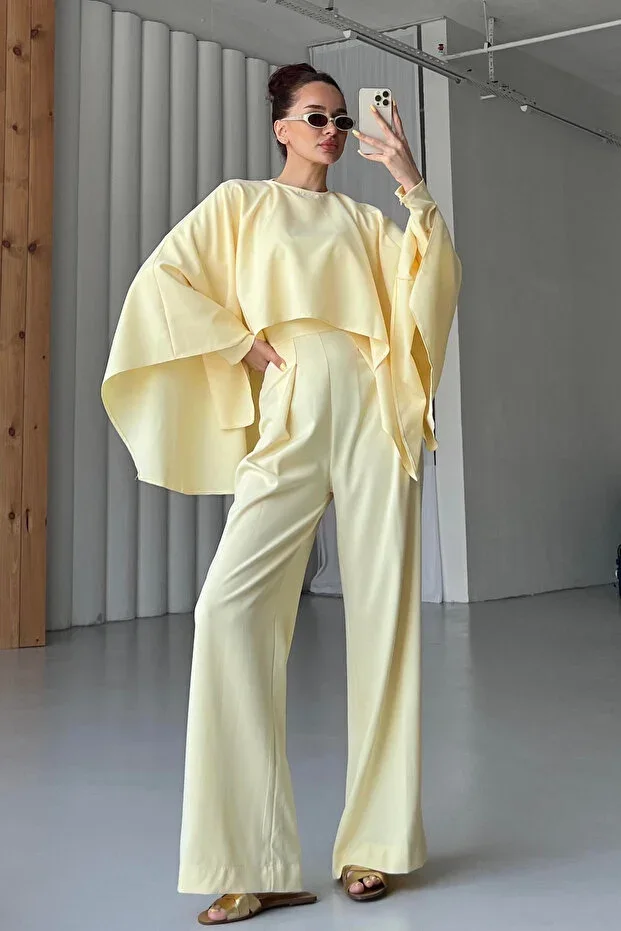 Cool Premium Stylish Cape Jumpsuit Set