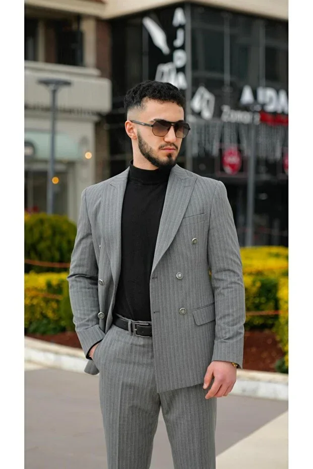 Pointed Collar Crossover Suit