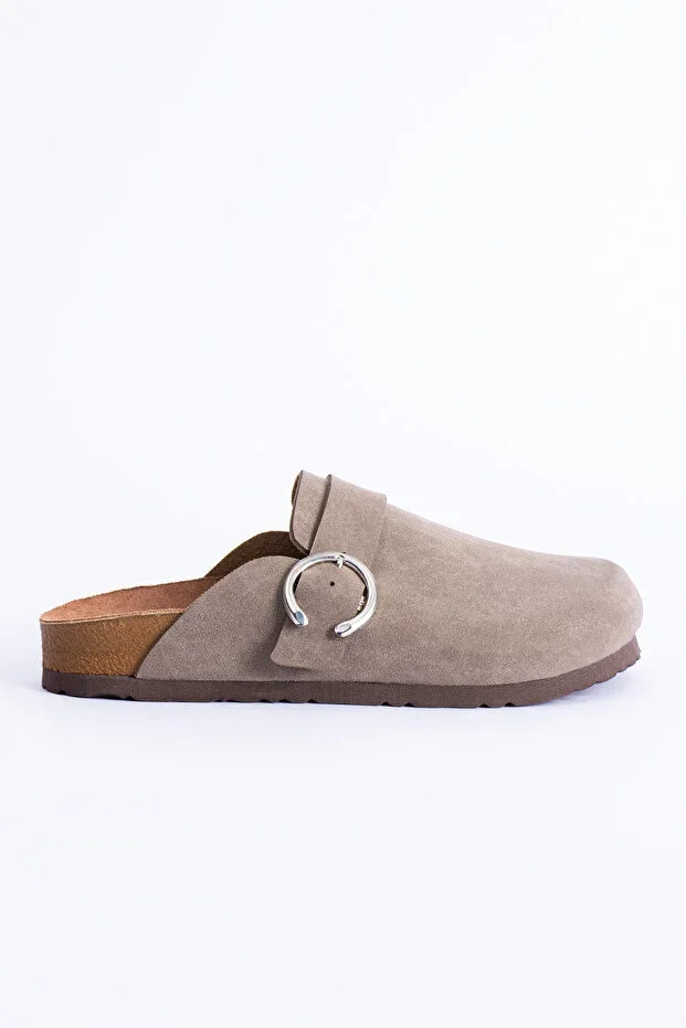 Women's Ring Buckle Closed-Toe Suede Cork Sole Casual Slippers