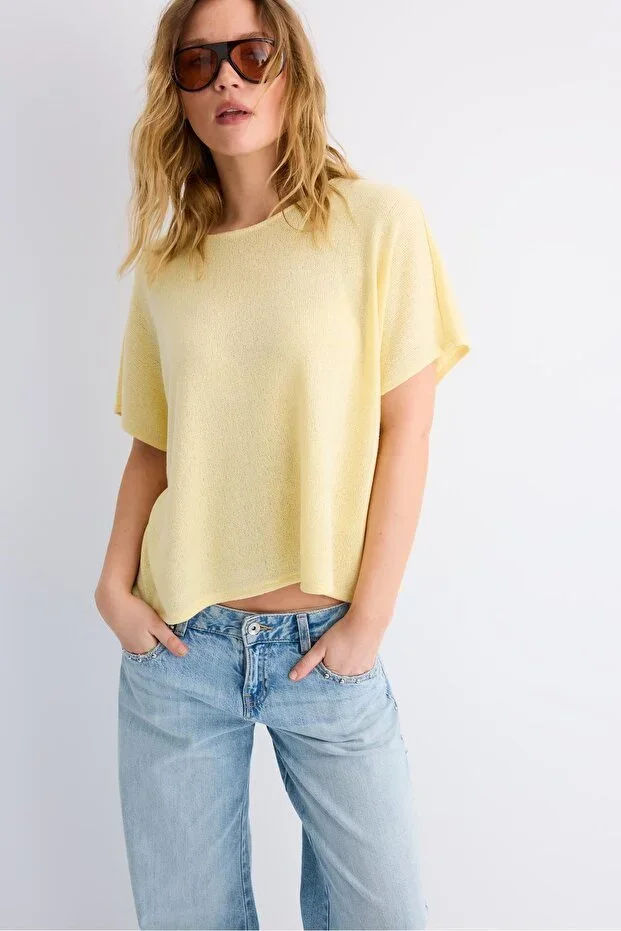 Stradivarius Rustic cape-look t-shirt
