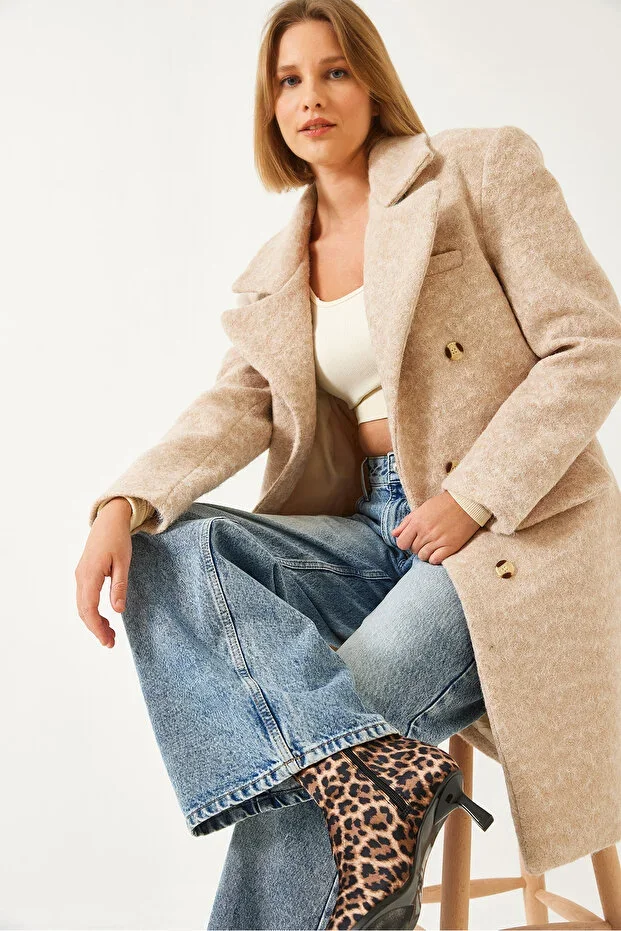 Women's Coat with Six Buttons and Pockets 60261121