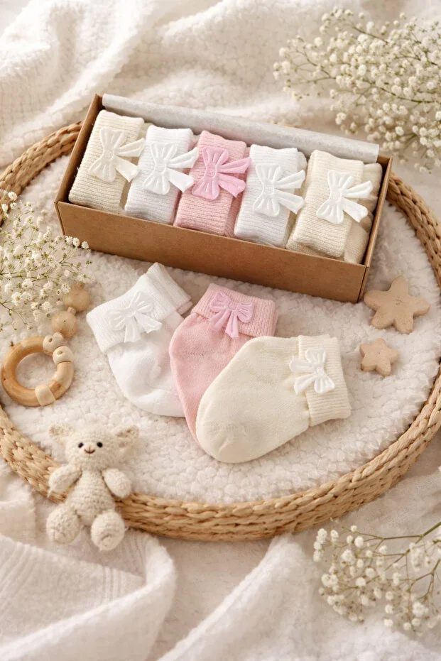 5 Pairs Cotton Accessory Bow Baby Sock Box 0-6 Months