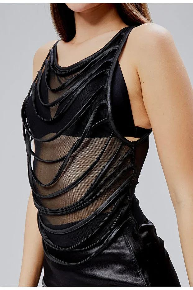 Hexa – Leather Thread Transparent Top