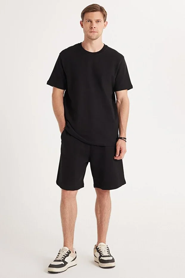 Relax Fit Comfortable Cut 100% Cotton Light Thick Special Design Men's Black Shorts T-shirt Set