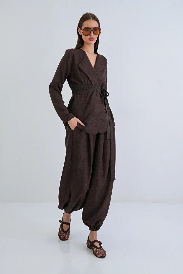 Bitter Coffee Sofia Linen Waistband Elastic Jogger Pants And Self-Belted Jacket Set ALC-X15299