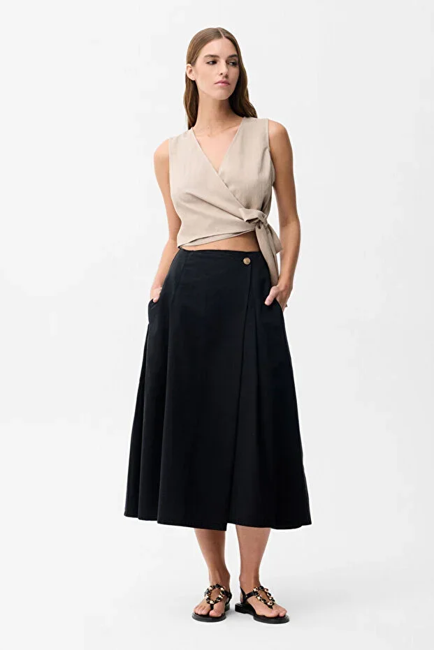 adL Pleated Midi Skirt