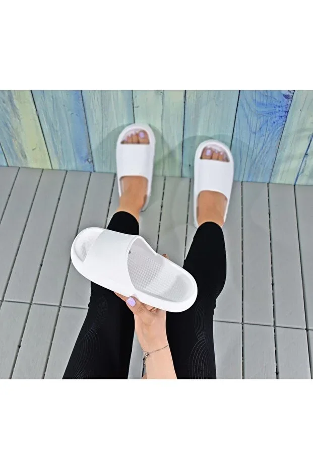 Unisex Beach Pool Sea Daily Slippers - Home - Bathroom - Non-slip Sole - Slippers