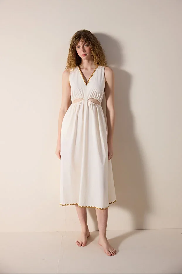 Rita Ekru Dress
