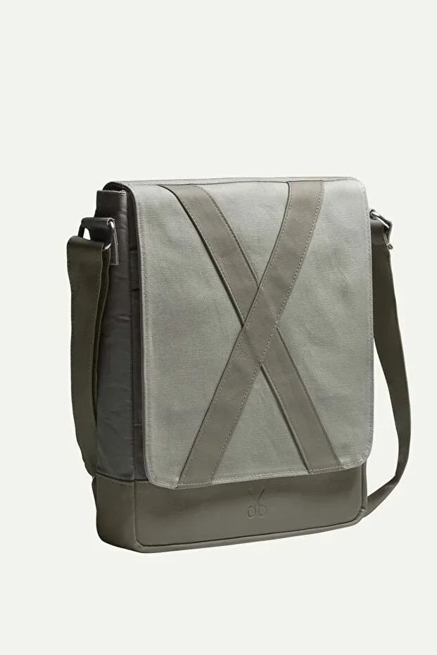 Unisex Vertical Messenger Bag - Methone - Concrete