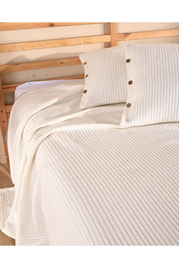 Double Ekru Braided Quilt Set | Bedspread Set | 2 Pillowcases