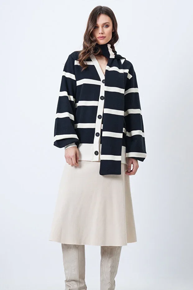 Women's Ecru Black Self Shawl Detailed Color Block Knitted Long Cardigan ALC-X14704
