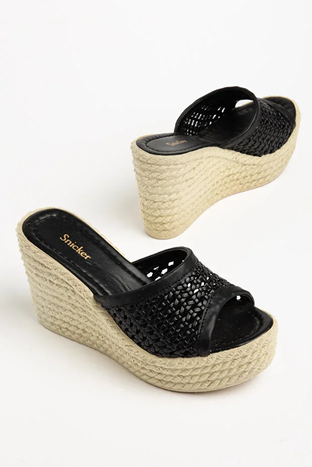 Black Platform Knit Face Daily Slipper Shoes Odds