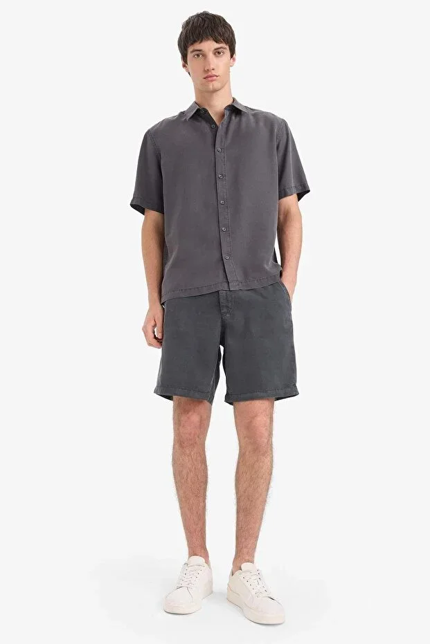 Relax Fit Fluid Fabric Bermuda Shorts E0804AX25SM