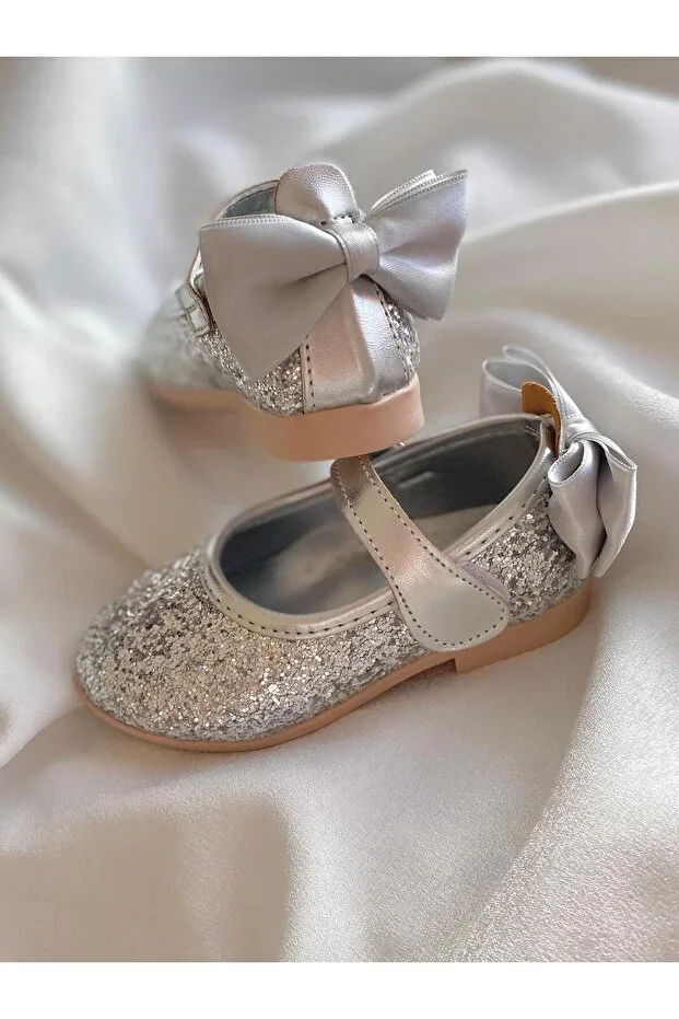 GIRLS VELCRO SHOES