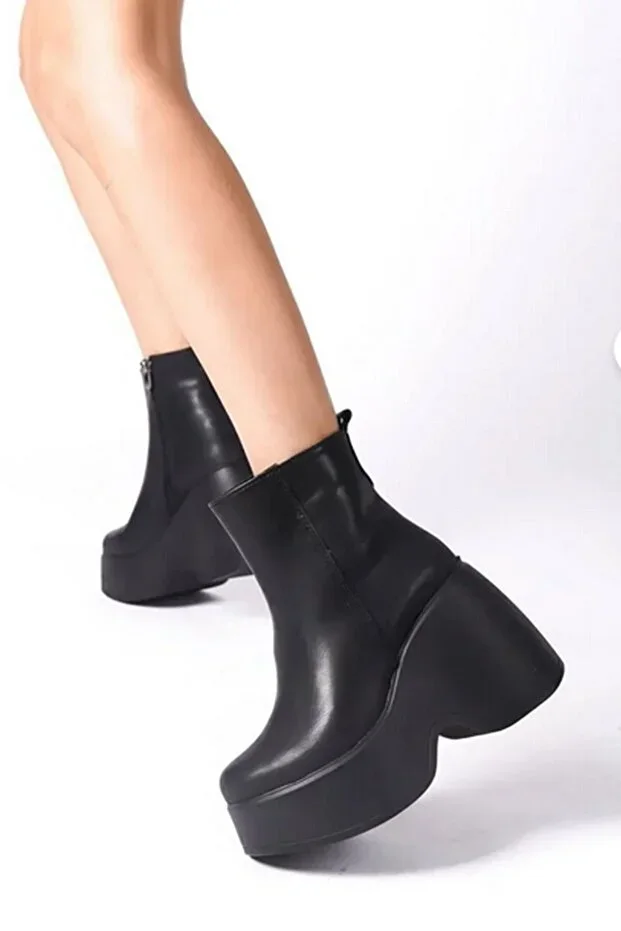 Women's Celsi Black Side Zip 9 cm High Platform Heel Seasonal Women's Short Boot Bootie