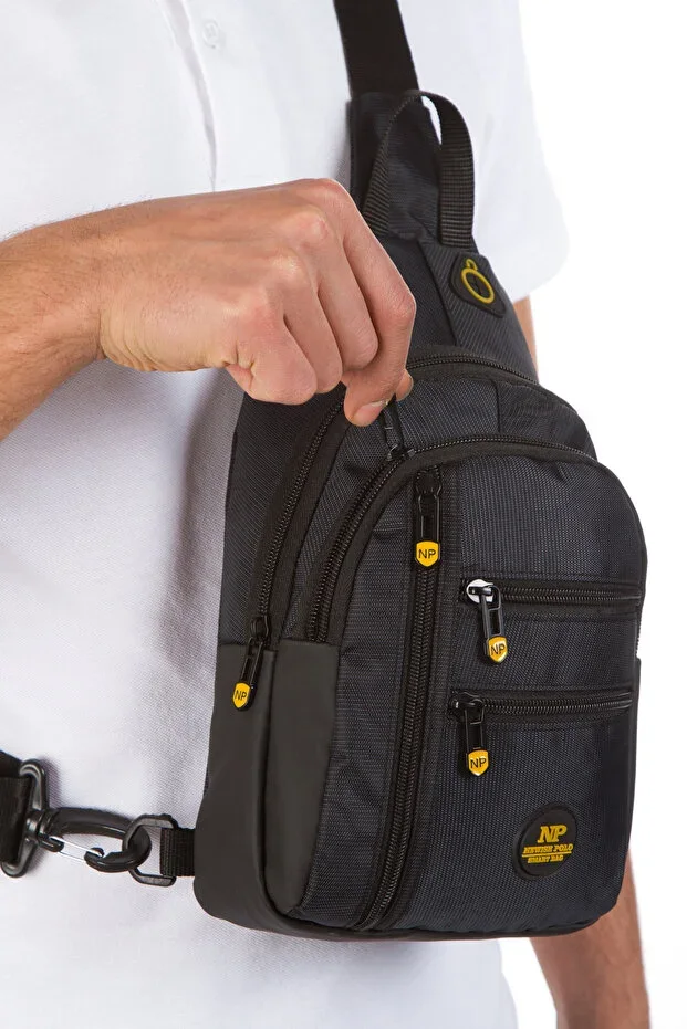 Unisex Waterproof Headphone USB Output Crossbody Bag Waist Shoulder and Chest Bag Daily Bodybag
