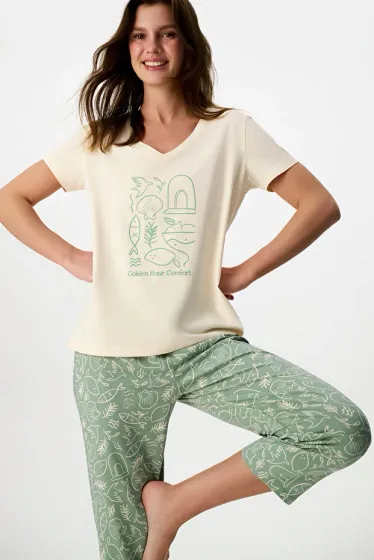 Açık Yeşil Golden Hour Pamuklu Kapri Pijama Takımı