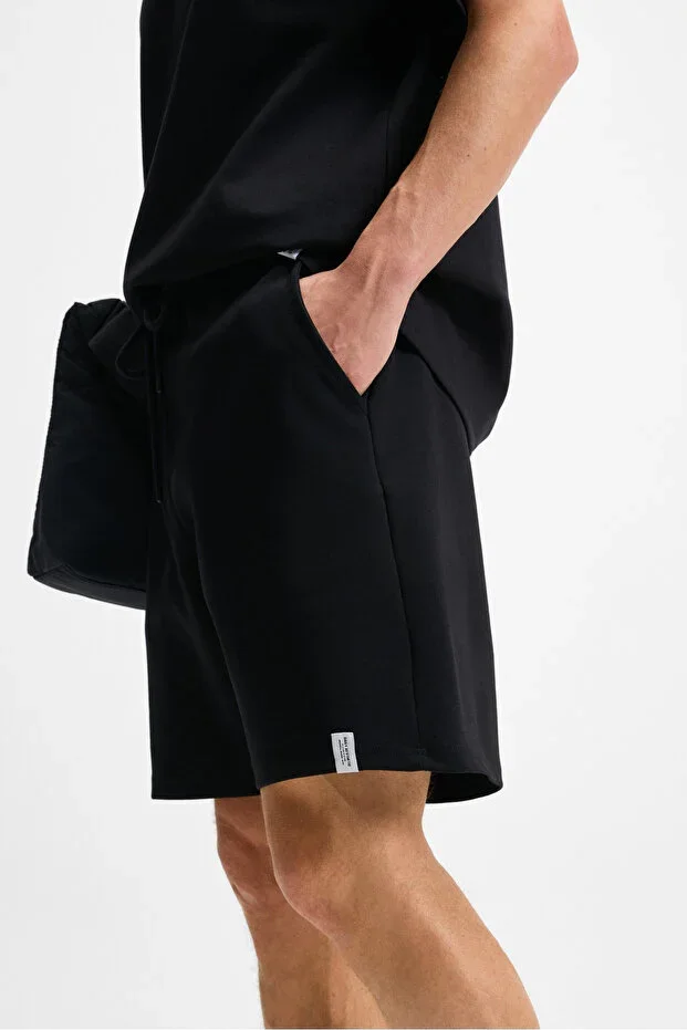 BAILEY Men's Elastic Waist Back Single Pocket Drawstring Relaxed Fit Black Shorts