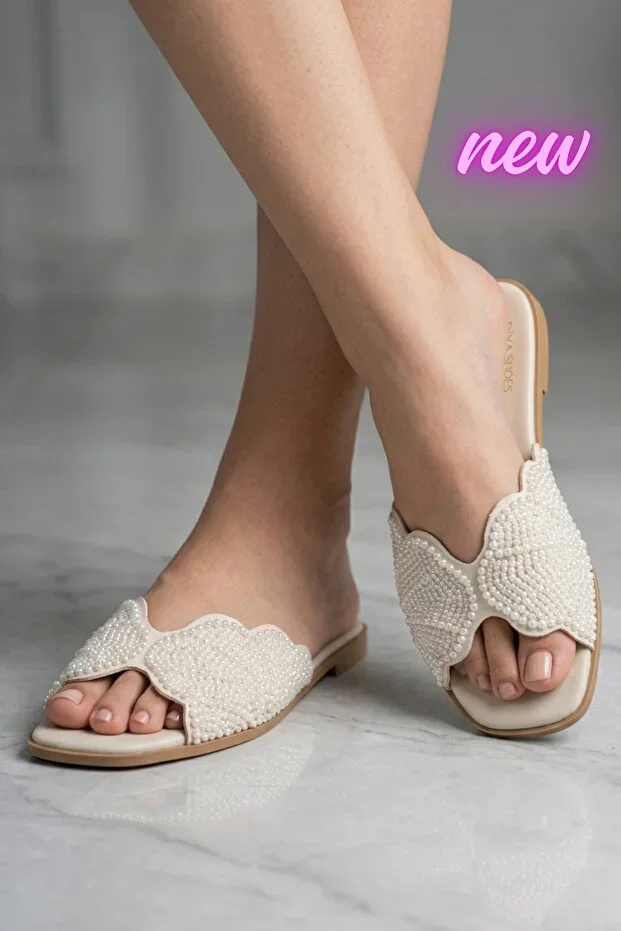 Noir women's slippers pearl oyster