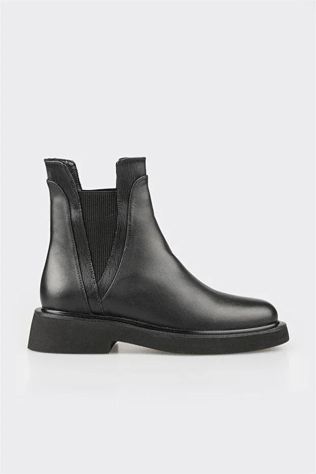 Black Leather Women's Casual Boots