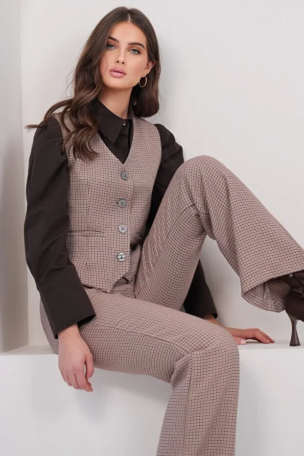 Women's Beige Plaid Lined Vest ALC-X14927