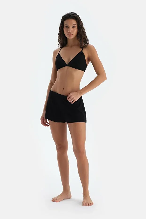 Black Basic Shorts with Side Stripe Lace Detail