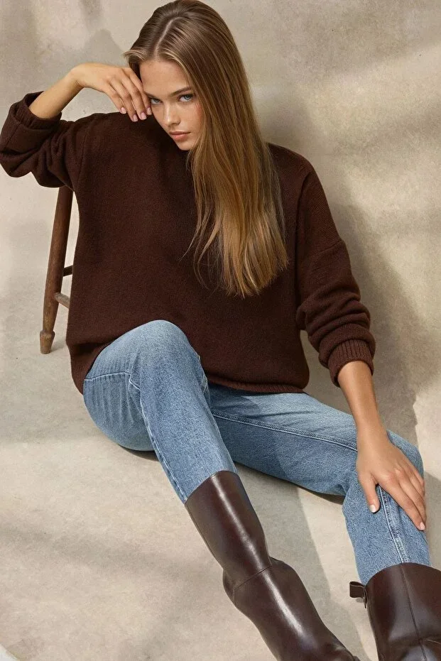 Comfortable Crew Neck Knit Sweater