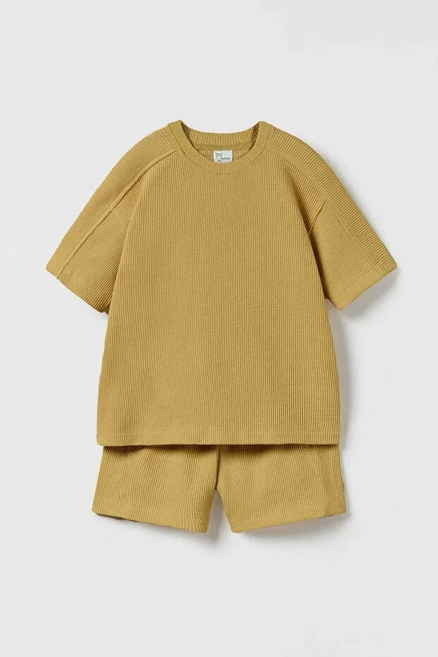 Mustard, Waffle Textured Shorts Set Hb23990