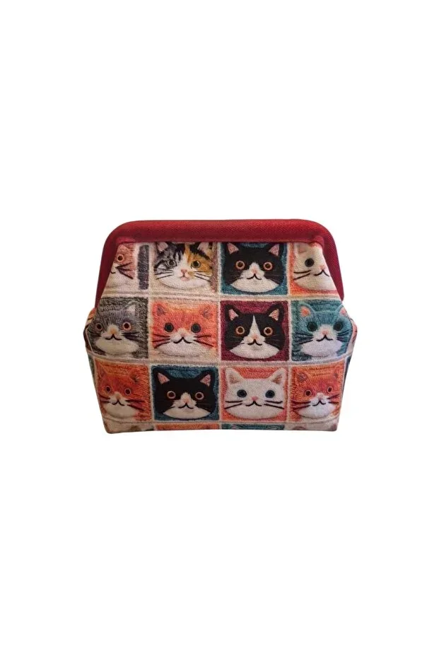 Hidden Gem Cat Pattern Women's Clutch Bag