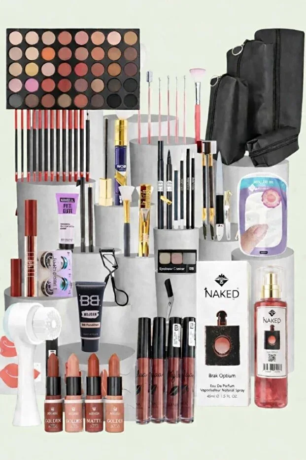Mega 70 Piece Makeup Set - Medium Tone