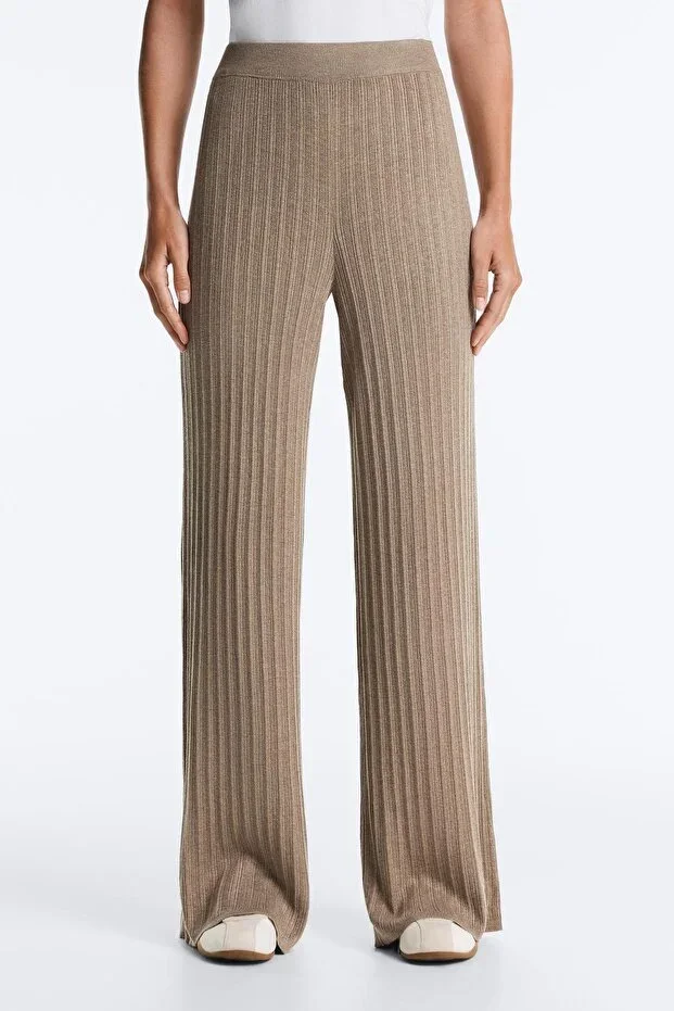 Oysho Rib knit straight leg trousers