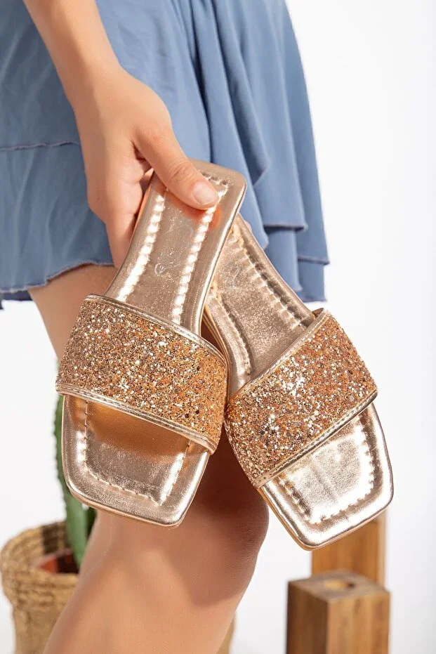 Comfortable Sole Single Strap Beaded Flat Heel Women's Evening Slippers