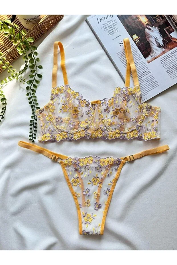 Yellow Lilac Floral Patterned Non-Padded Underwired Embroidered Lingerie Set