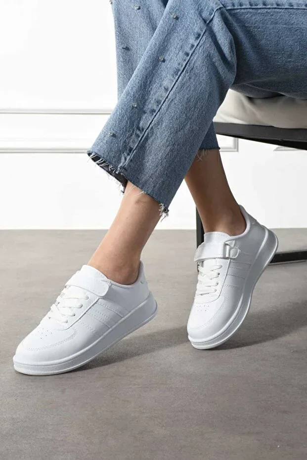 Unisex Kids Velcro Comfortable Casual Sneaker Sports Shoes