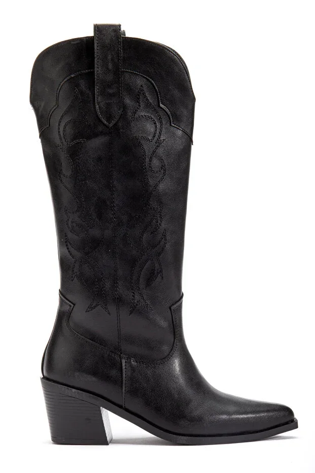 Black Matte Leather Pointed Toe Embroidered Western Cowboy Boot