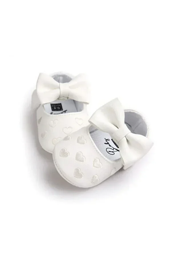 Baby Girl Heart Embroidered Booties