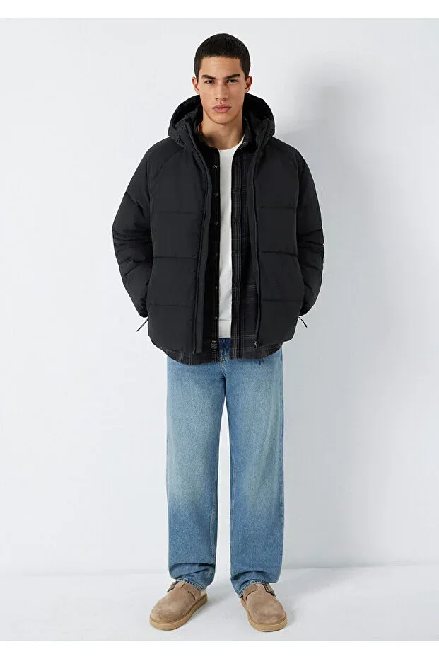 Hooded Black Puffer Jacket 0110756-71379