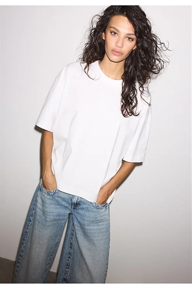 Stradivarius Short sleeve oversize t-shirt