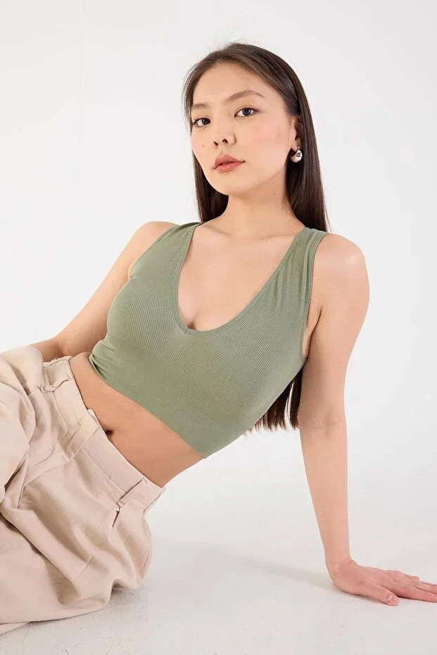 V-Neck Thick Strap Seamless Crop A0131-dk8