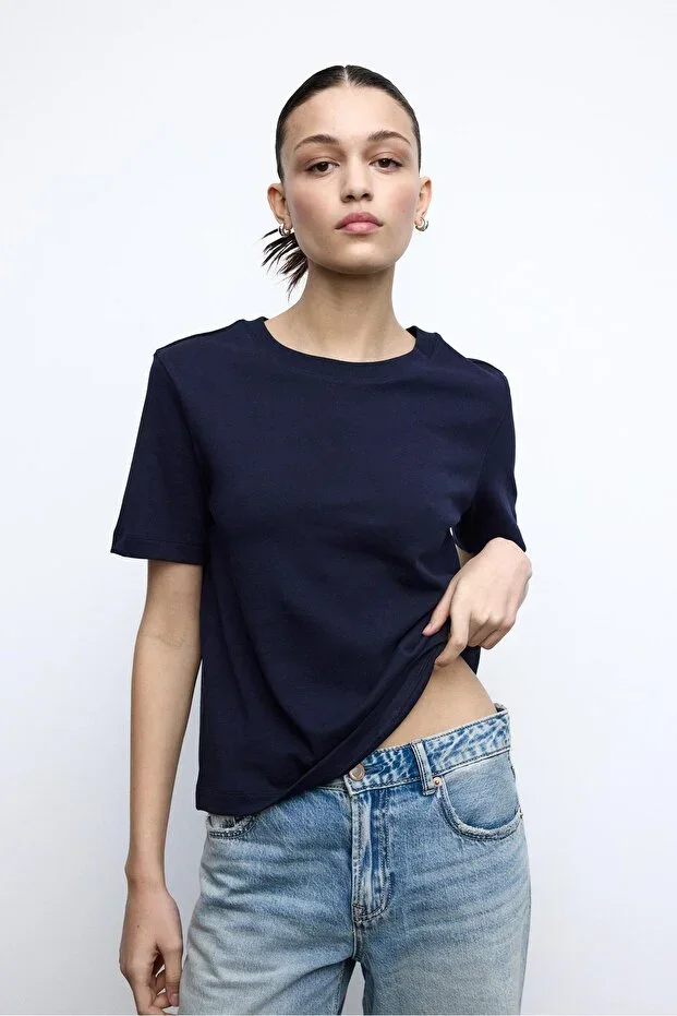 Stradivarius Basic regular fit thick t-shirt